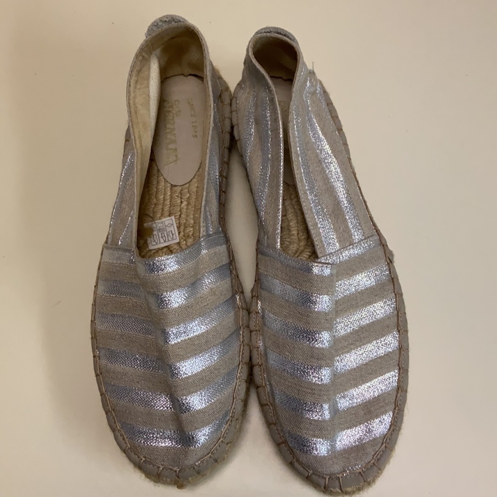 Casa Hernaz Madrid Espadrilles metallic, silver strips, braided heel. - Picture 3 of 11